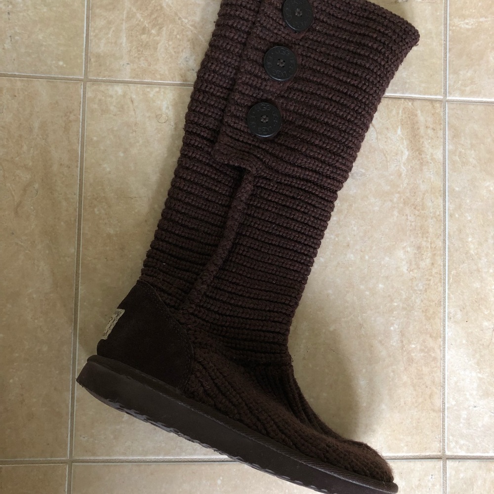 Uggs - Picture 5 of 5